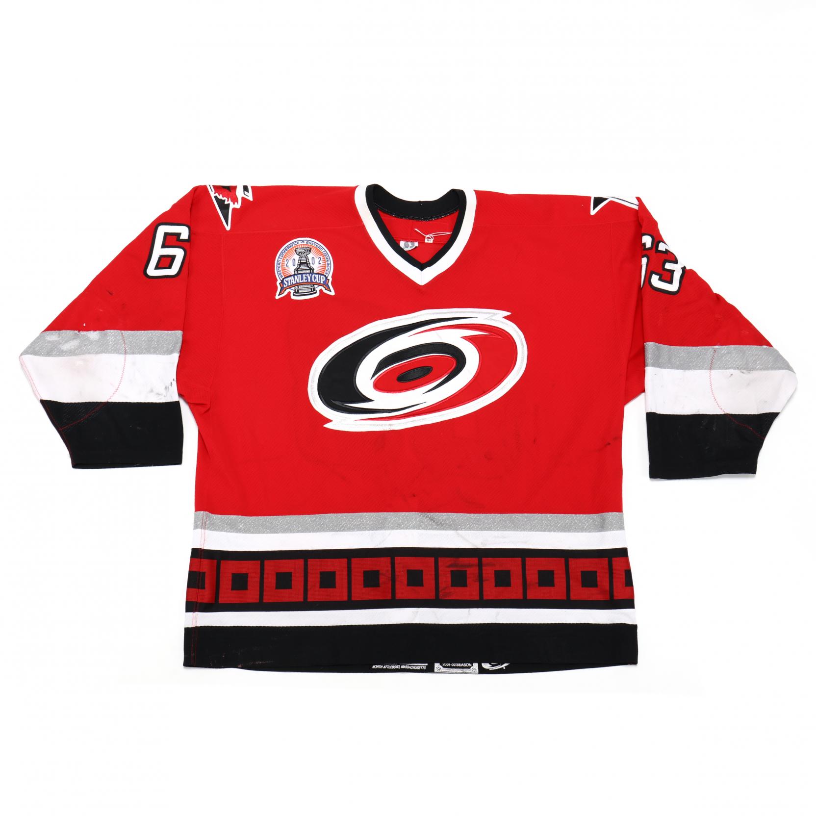 carolina-hurricanes-nhl-josef-vasicek-63-autographed-jersey