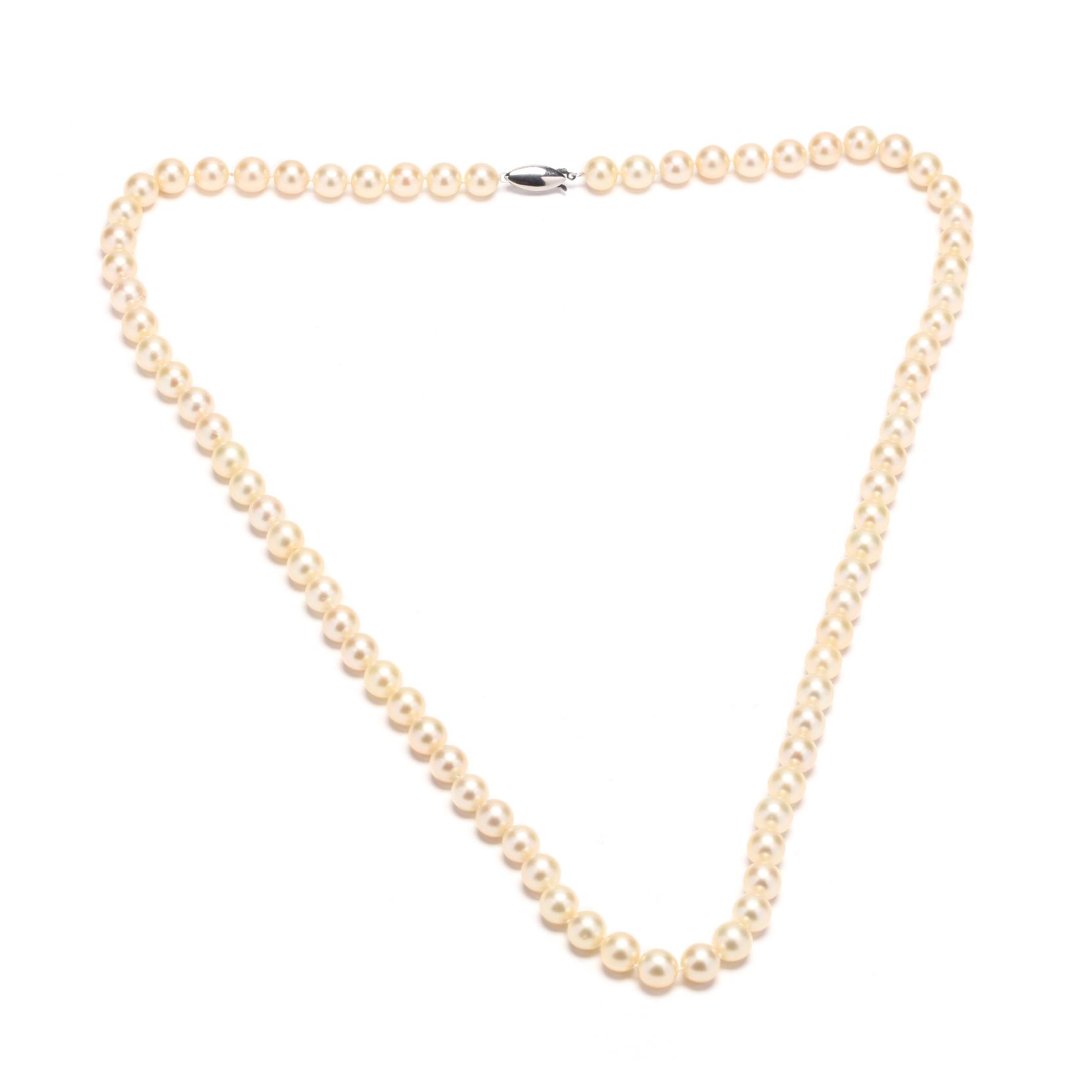 pearl-necklace-with-14kt-white-gold-clasp