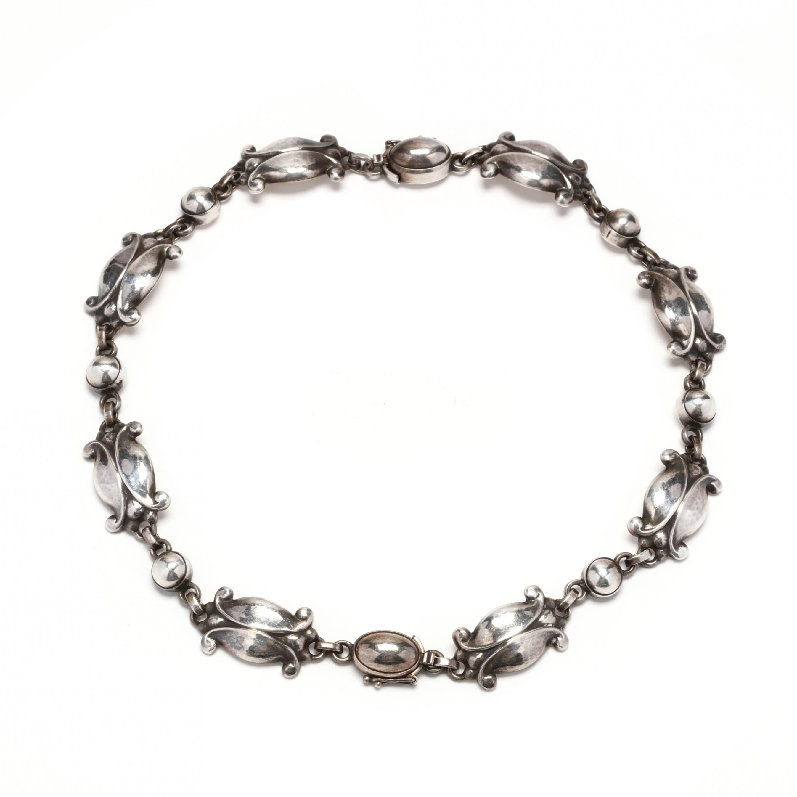 sterling-silver-seed-and-pod-necklace-georg-jensen
