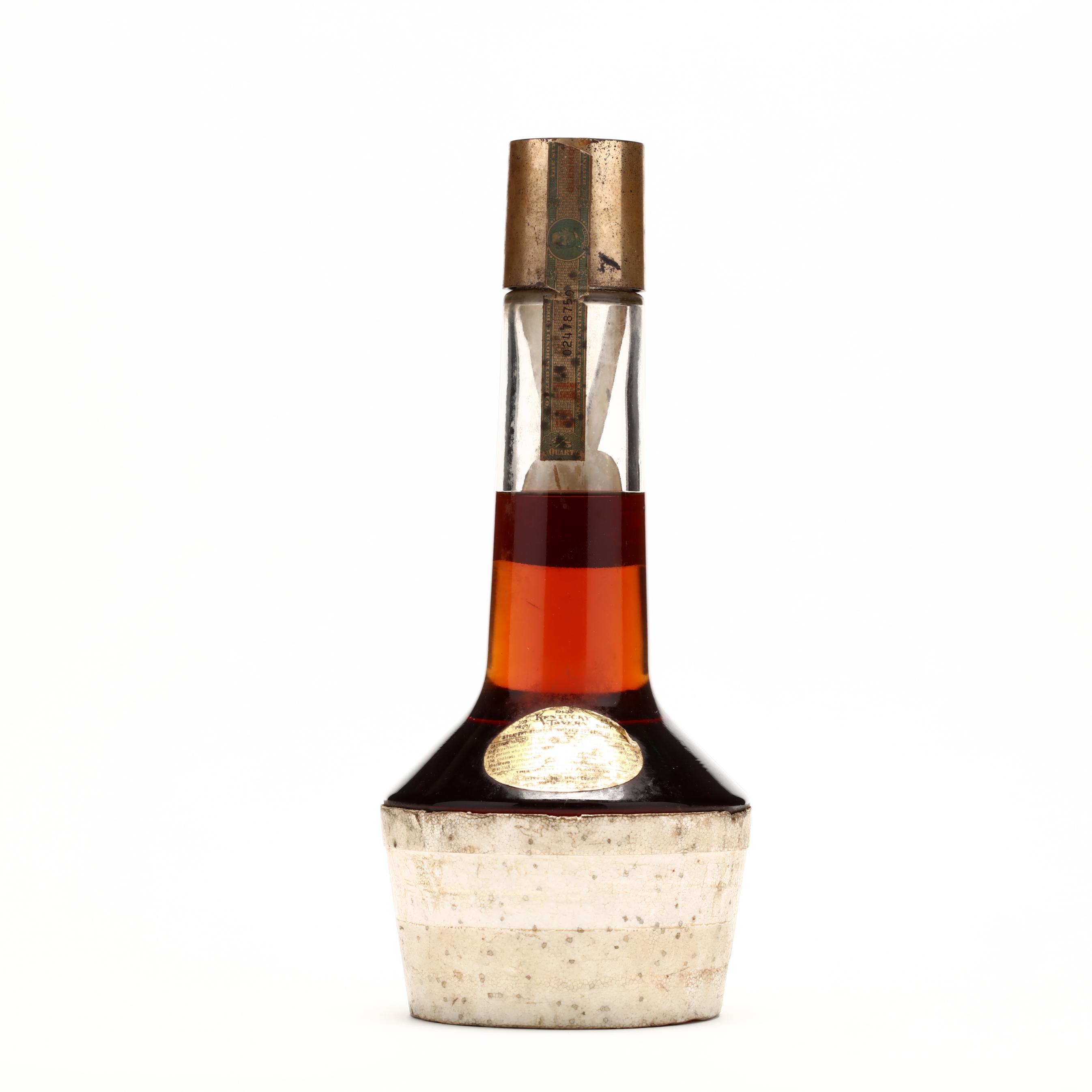 old-kentucky-tavern-whiskey-in-glass-decanter